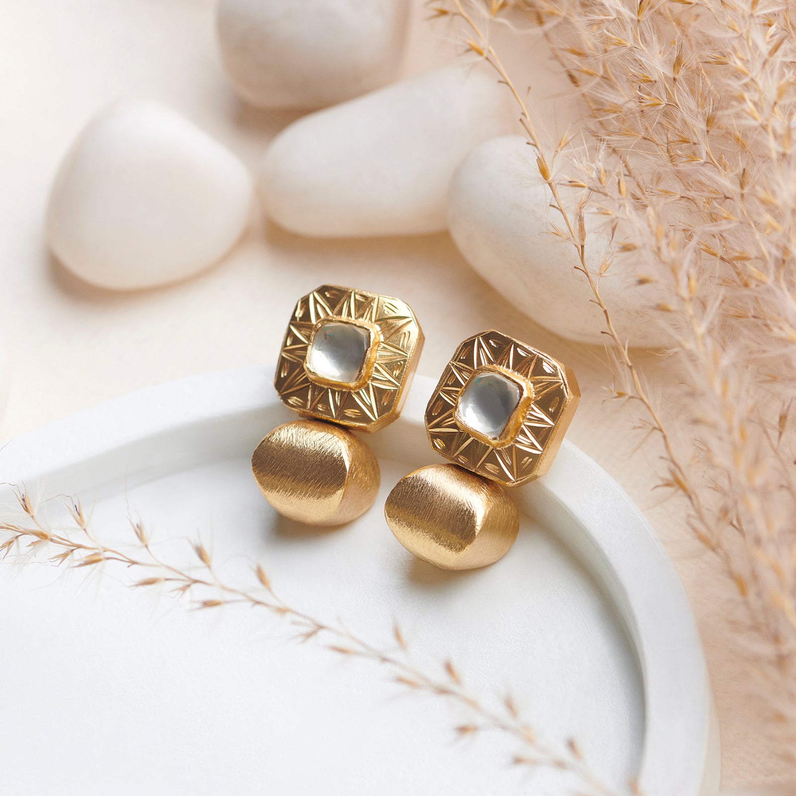 Studs - Earrings | Vinanti Manji